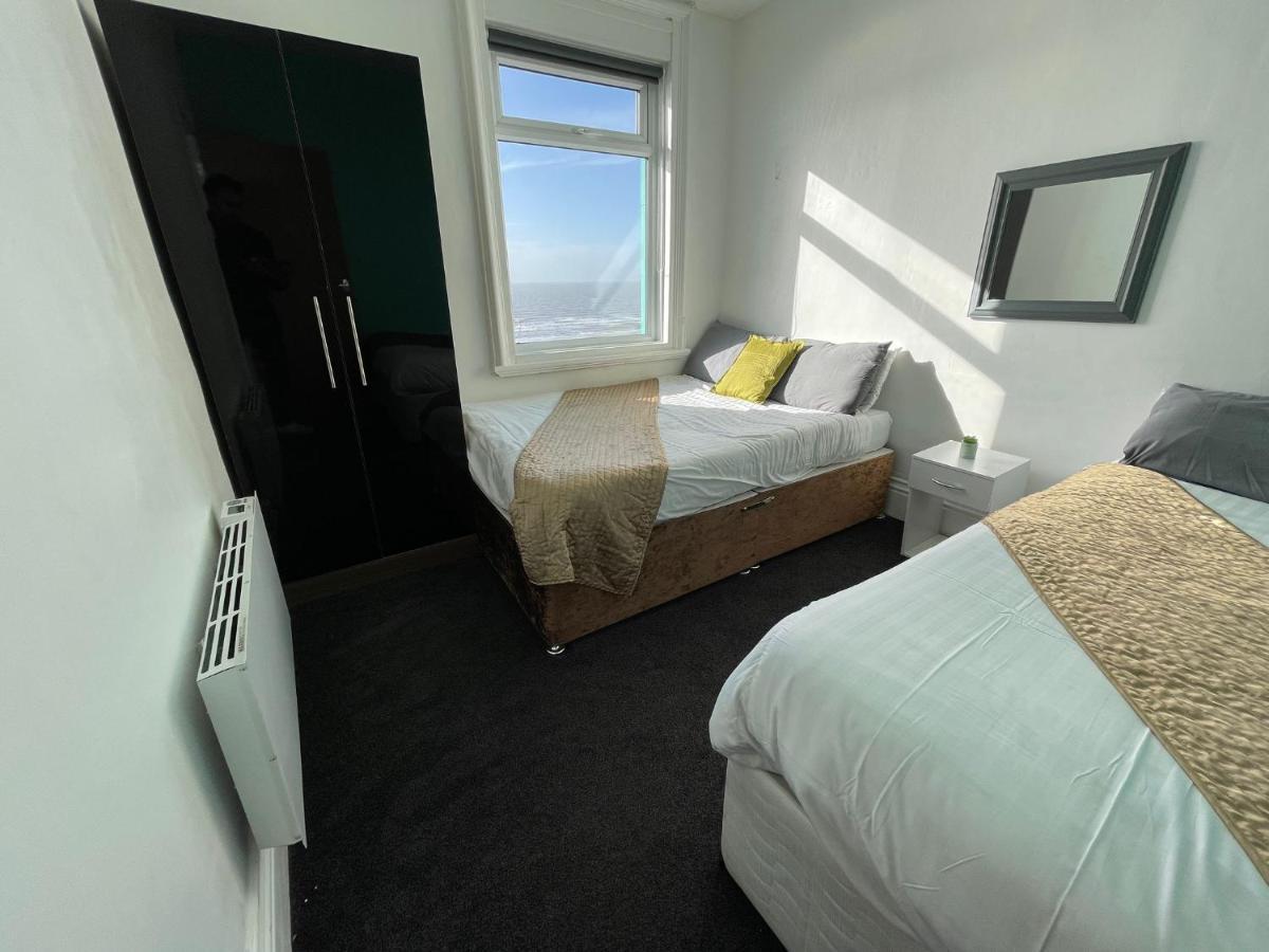 Lancaster Apartments Blackpool Bagian luar foto